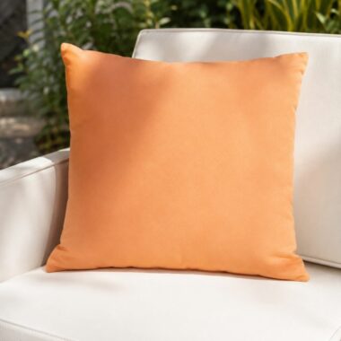 coussin decoratif orange impermeable