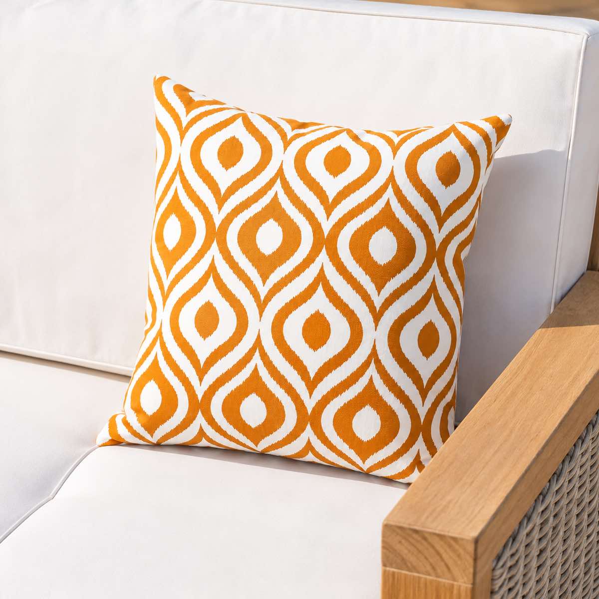 coussin extérieur imperméable orange