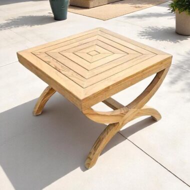 table d'appoint basse en bois de teck jardin